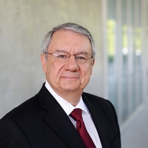 Izak Benbasat, PhD
